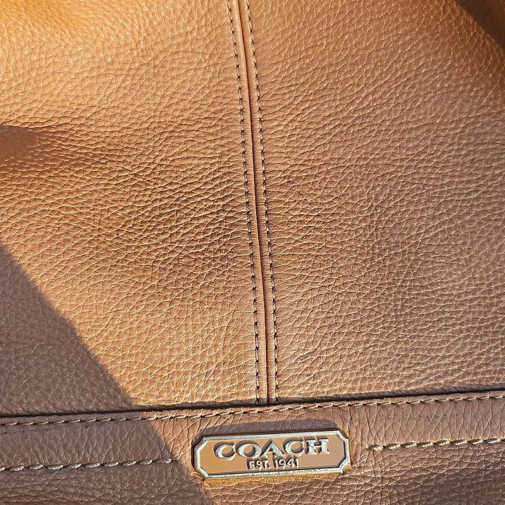 Coach F23662 Leather Tote - Tan - Picture 3 of 8